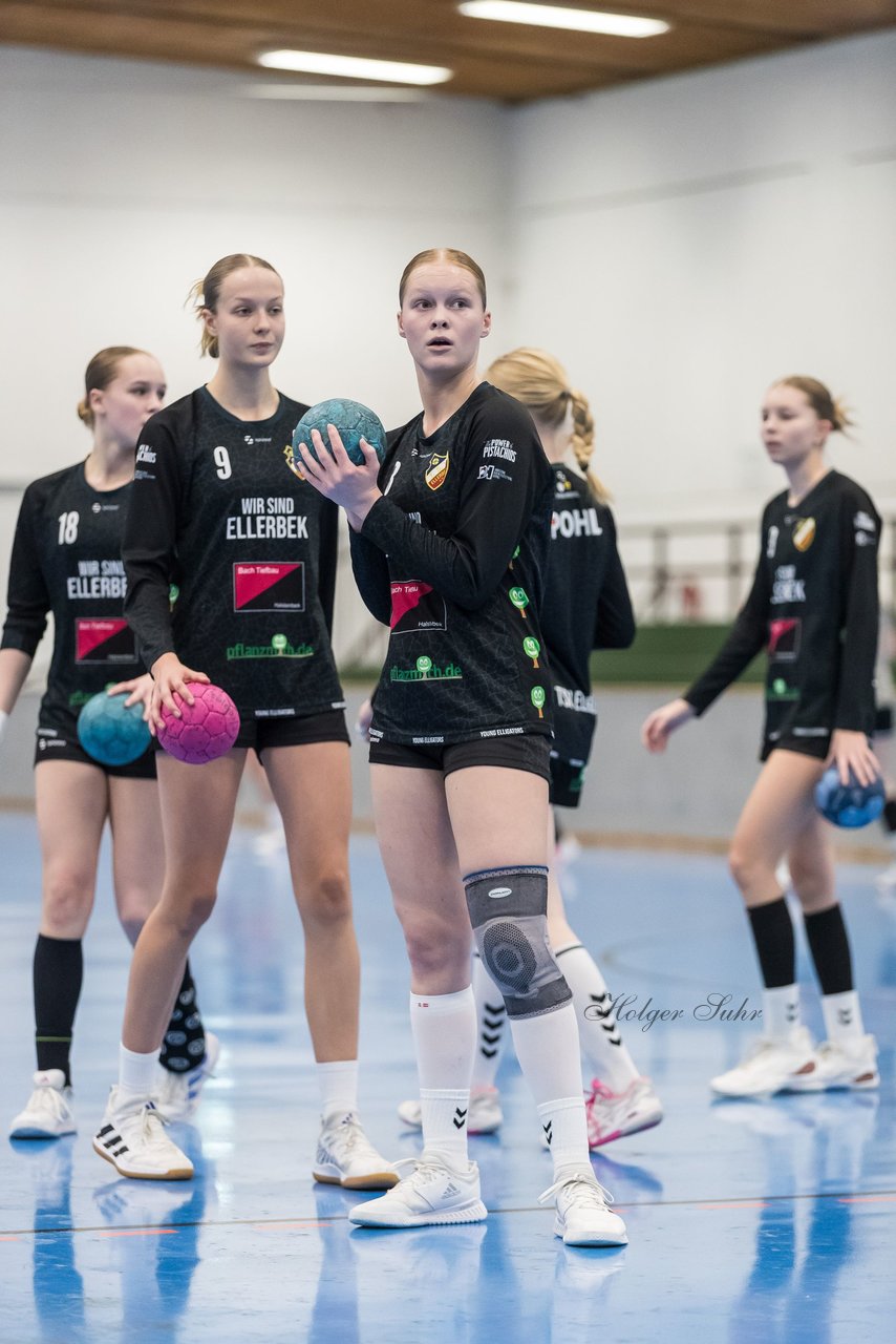 Bild 98 - wBJ TSV Ellerbek - TSV Uetersen : Ergebnis: 15:10